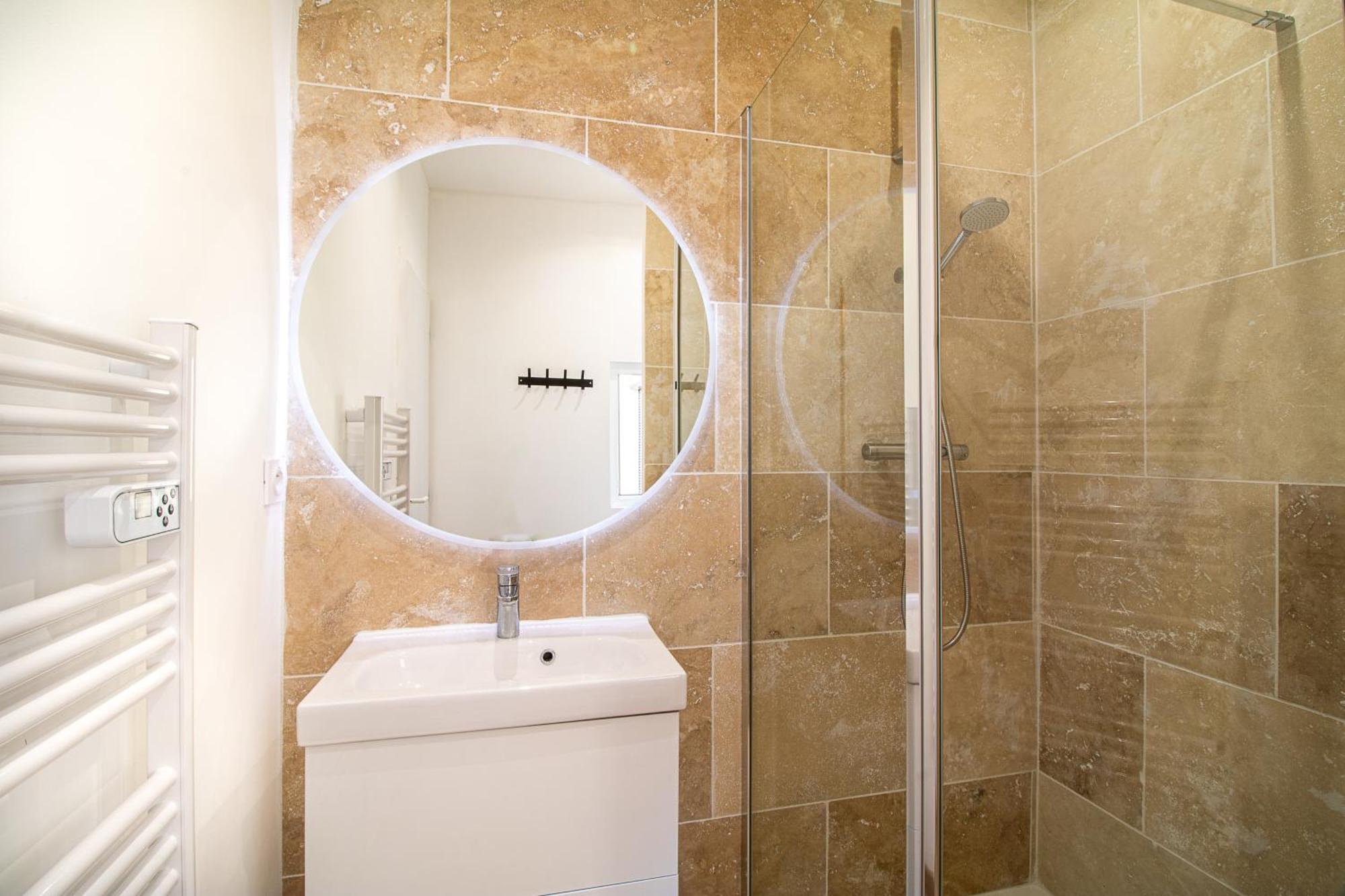 Appartement Cosy Nimes-Centre 2 Luaran gambar